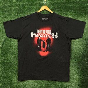 Twenty One Pilots Breach T-Shirt Size 2XL